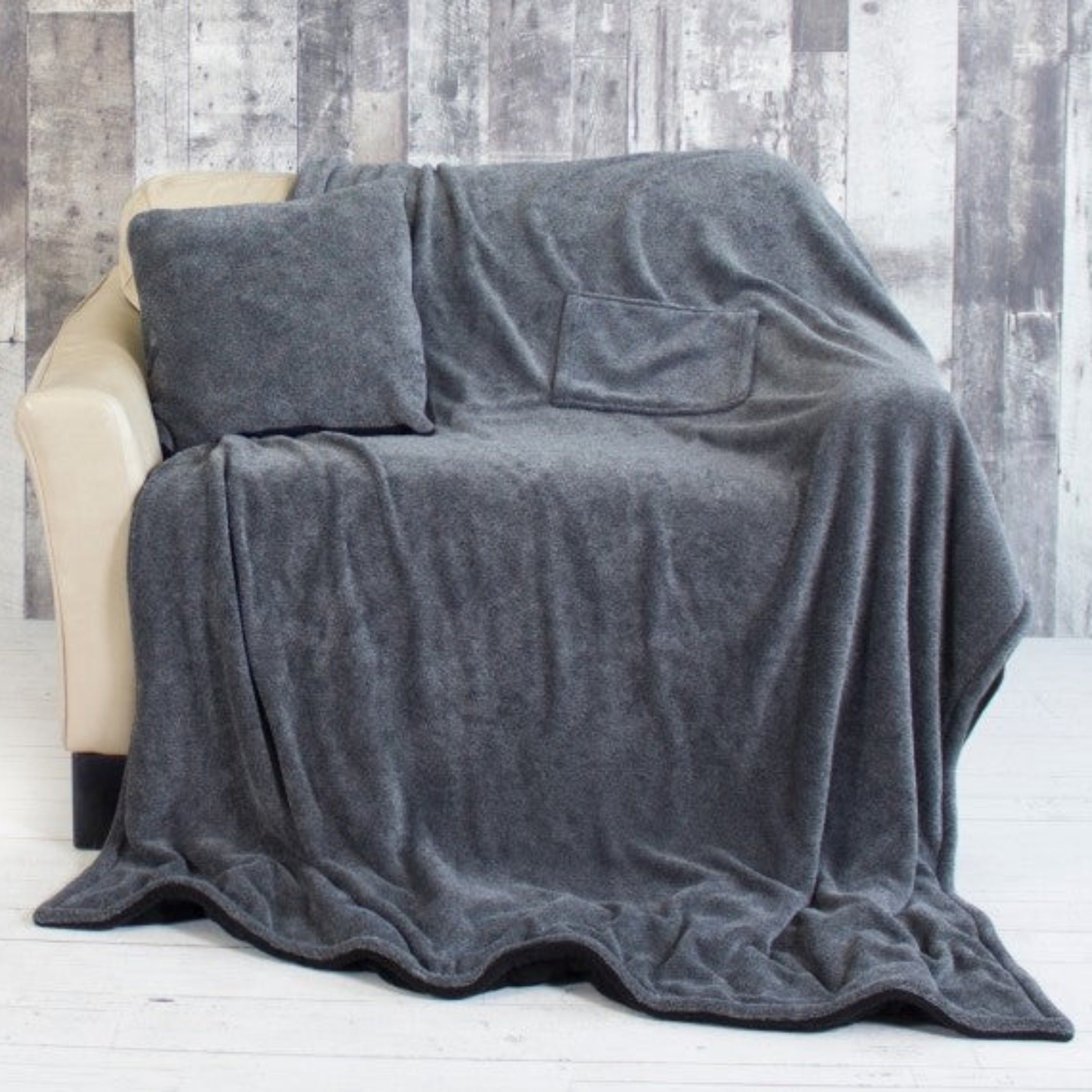 Micasa TV Blanket & Pillow Set